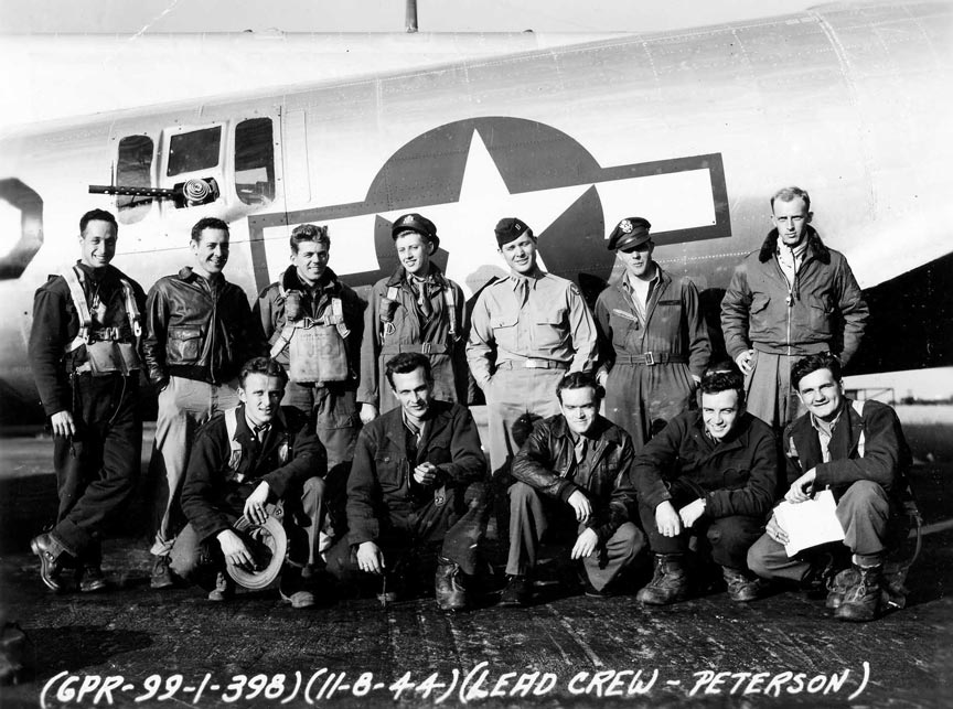 Arlin's Crew with Captain Tracy Petersen as Command - 601st Squadron - 11 August 1944