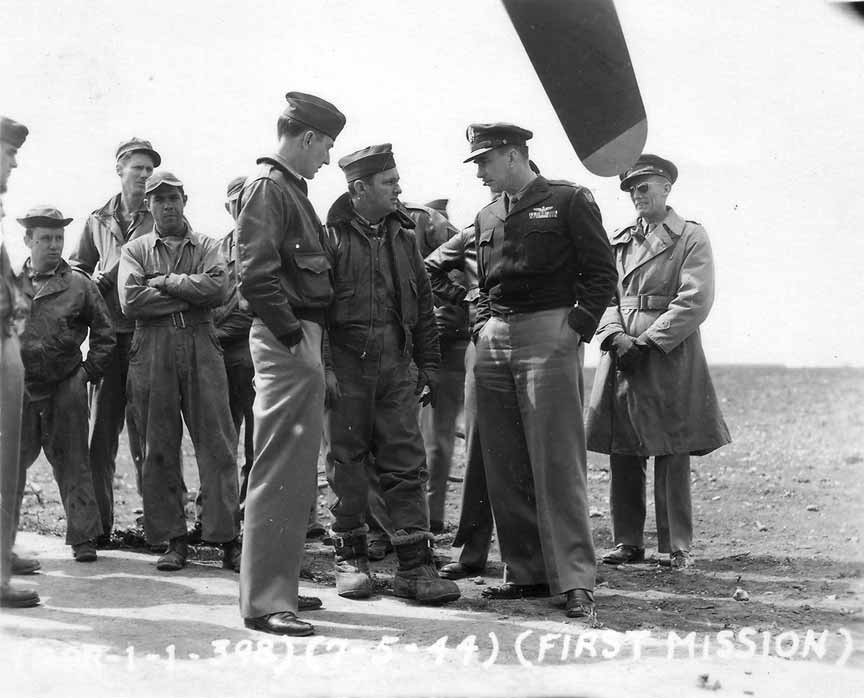 Miller, Hunter, Gross, Berryhill and Ground Crew - 398th First Mission - 6 May 1944